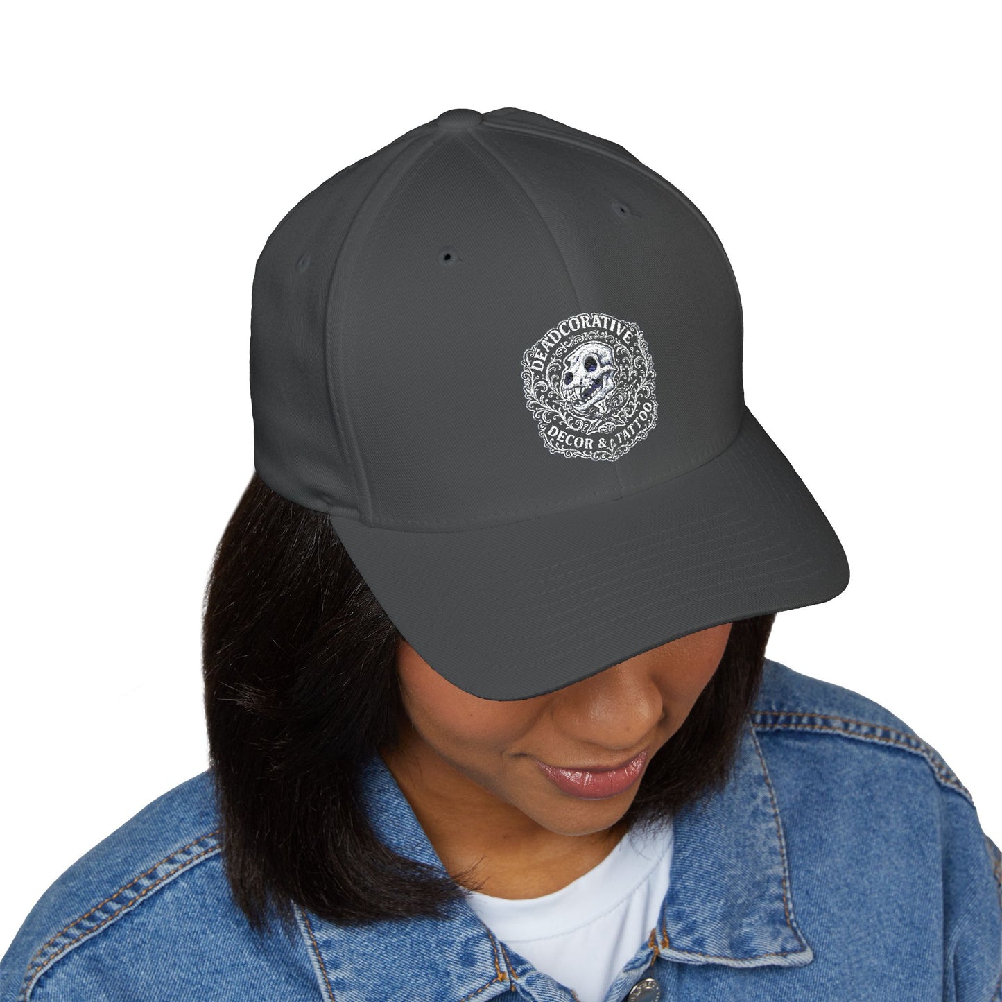 Embroidered Skull Coin Cap — Vintage Pirate Skull Embroidery Baseball Hat