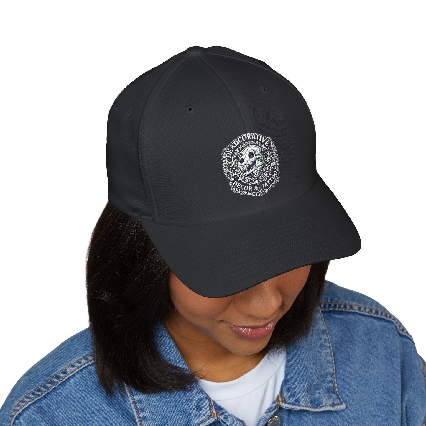 Embroidered Skull Coin Cap — Vintage Pirate Skull Embroidery Baseball Hat